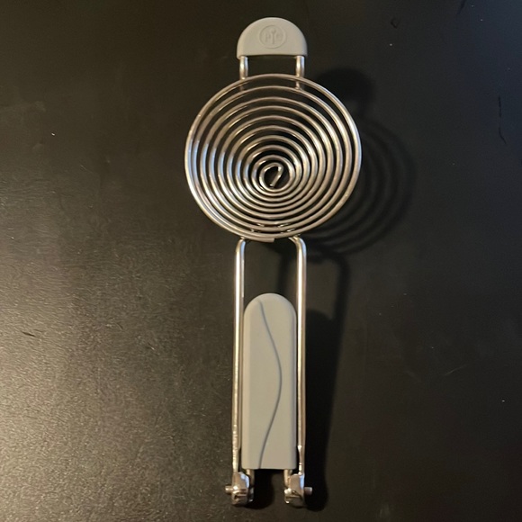 Pampered Chef Kitchen Brand New Pampered Chef Egg Separator Poshmark